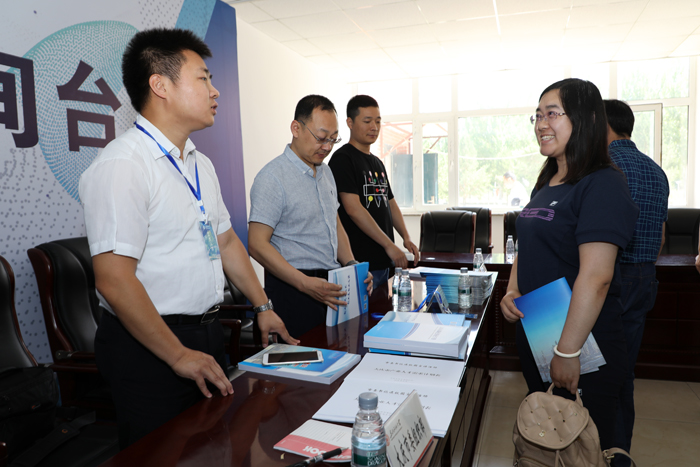 市委書(shū)記韓立華蒞臨我校，為師生解讀社會(huì)經(jīng)濟(jì)咨詢(xún)服務(wù)新趨勢(shì)